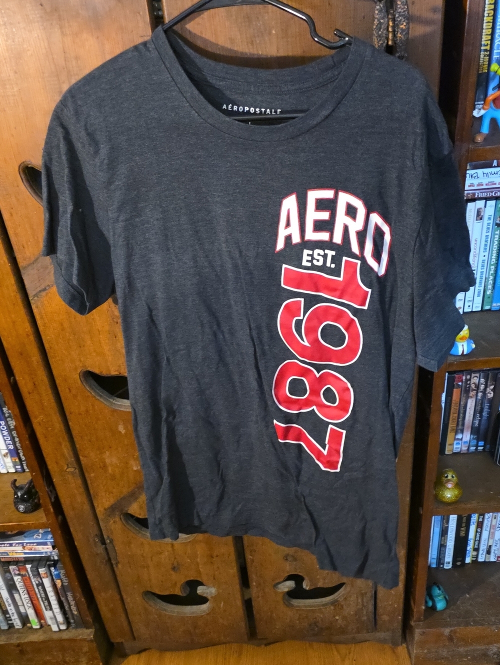 Aeropostale Dark Gray Tee with Red 'Aero 1987' Vertical Graphic